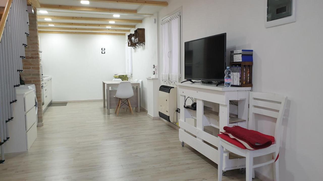 Appartement Bomboniera à Comacchio Extérieur photo
